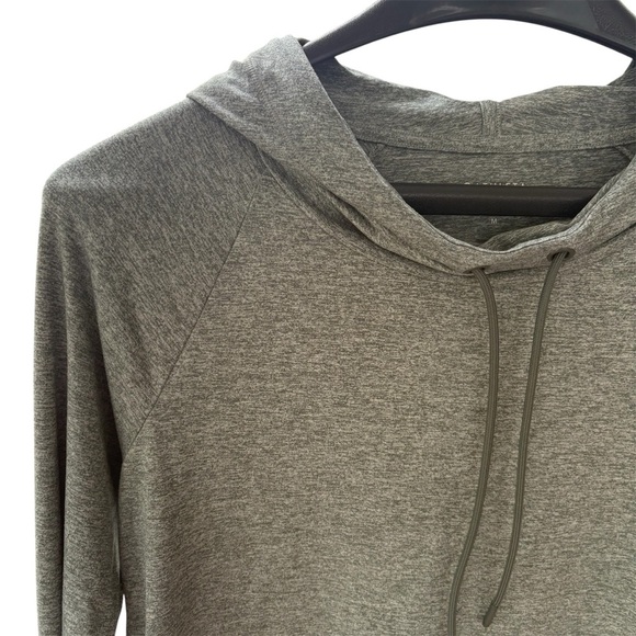 Athleta Uptempo Pullover Sweatshirt Hoodie Grey Size Medium - Picture 2 of 8